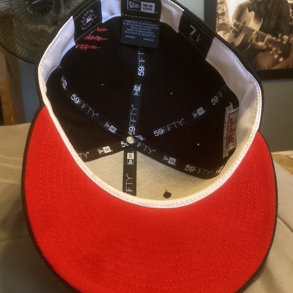 Atlanta Braves Hat Special Edition with Custom - Picture 4 of 4